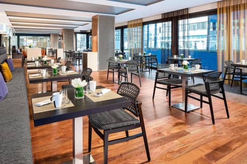Sheraton Zürich Hotel — photo 8