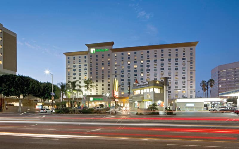 Holiday Inn Los Angeles - LAX Airport by IHG — building
