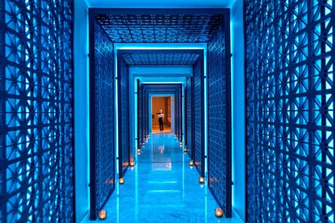 Four Seasons Hotel — human