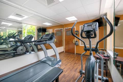 Comfort Inn & Suites Fort Lauderdale West Turnpike — photo 9