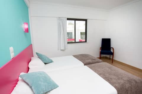 Bayside Salgados — hotel room
