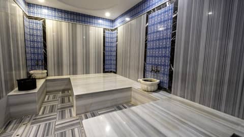 Mai İnci Otel — bathroom