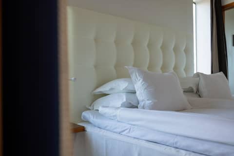 Avalon Hotel — photo 9