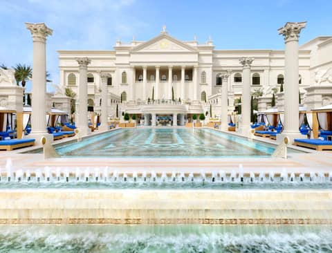 Nobu Las Vegas A Caesars Destination — recepcion & lobby