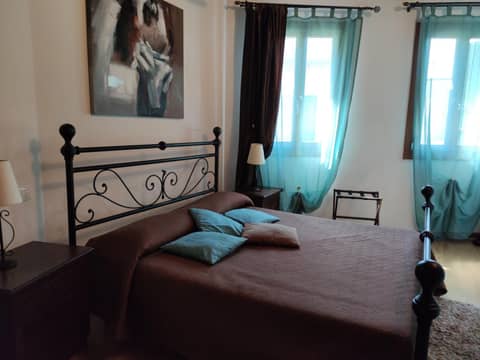 Alberghiera Venezia — hotel room