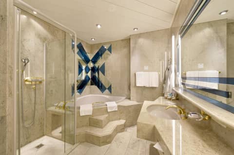 Glärnischhof by TRINITY — bathroom
