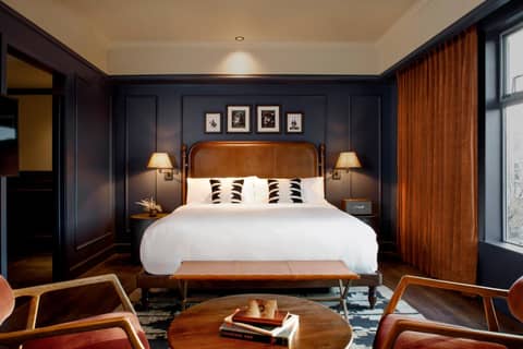 Gravity Haus Denver — hotel room