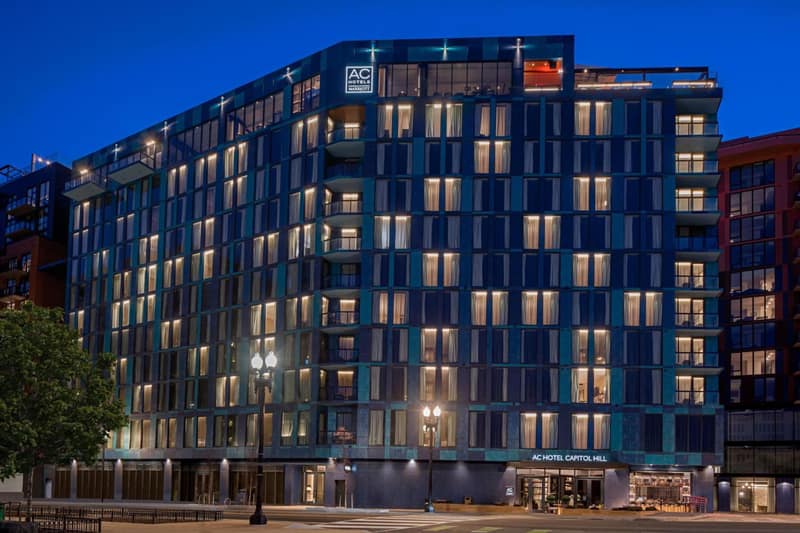 AC Hotel by Marriott Washington DC Capitol Hill Navy Yard — building