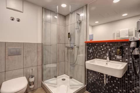 MEININGER Hotel München Olympiapark — photo 5