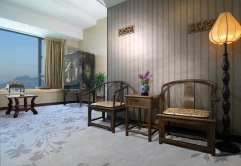 Lan Kwai Fong Hotel - Kau U Fong — hotel room