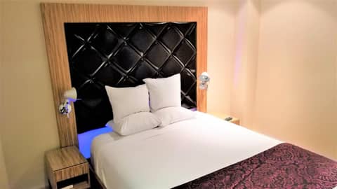 Night Hotel Broadway — photo 2