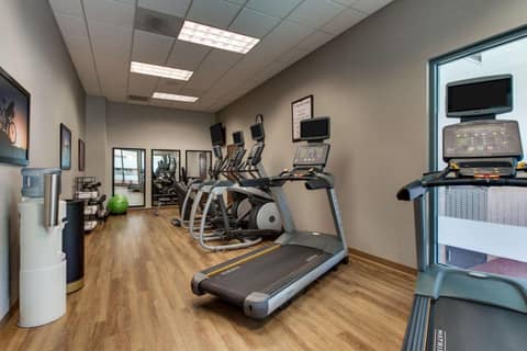 Drury Inn & Suites Phoenix Happy Valley — photo 2