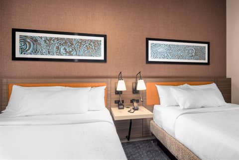 Hilton Garden Inn- Chicago Central Loop — photo 8