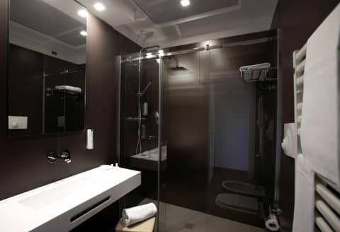 Best Western Ai Cavalieri Hotel — bathroom