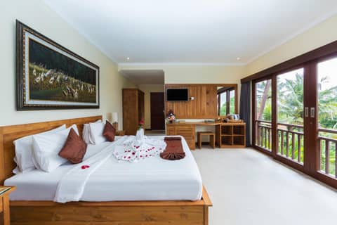 Alamdini Resort Ubud — hotel room