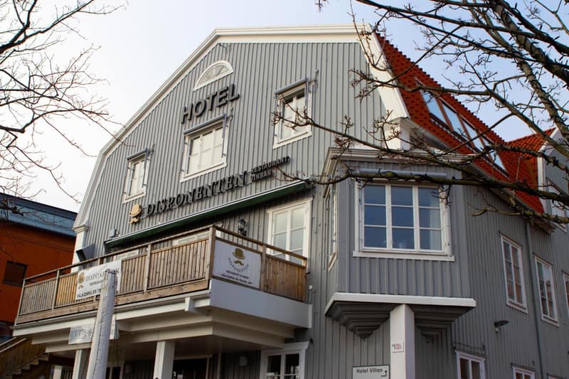 Hotel Villan — building