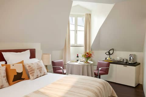 Hotel La Villa Saint Germain Des Prés — hotel room