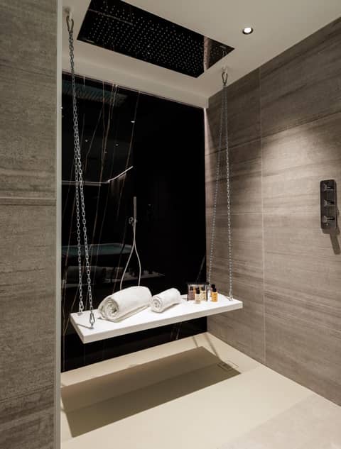 The Corner Duomo Hotel — bathroom