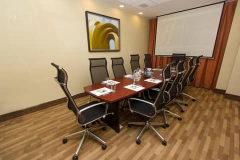 Holiday Inn Express Guadalajara Aeropuerto by IHG — photo 2