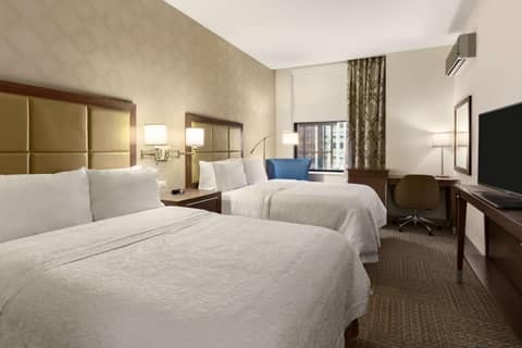 Hampton Inn Chicago Downtown/N Loop/Michigan Ave — photo 9