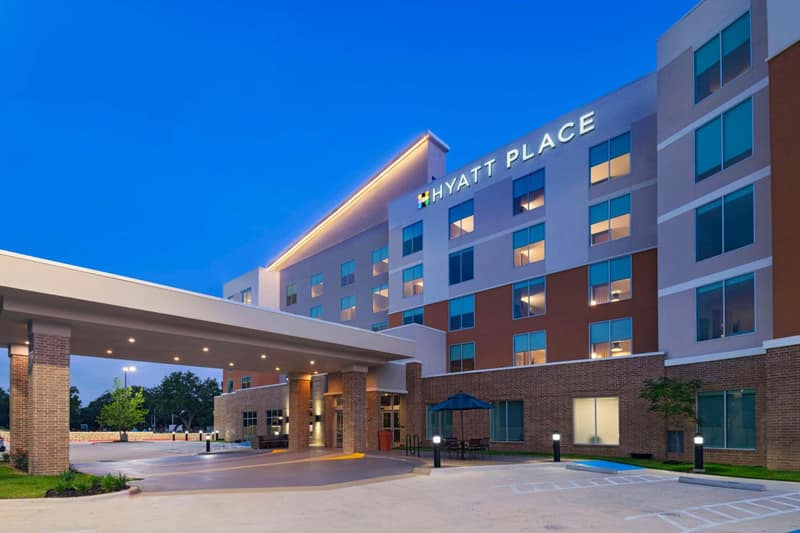 Hyatt Place Austin Lake Travis/Four Points — building