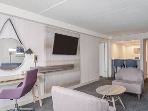 Crowne Plaza Indianapolis-Airport by IHG — photo 6