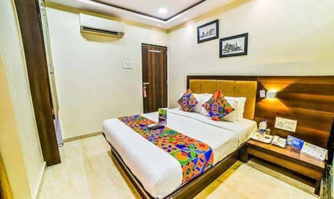 FabHotel Ascot International II - Nr Mumbai International Airport — hotel room