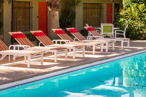 Desert Riviera Hotel - A Town & Desert Boutique Hotel — recepcion & lobby
