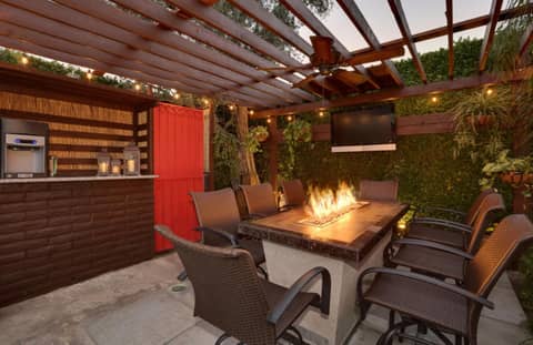 Desert Riviera Hotel - A Town & Desert Boutique Hotel — activities & amenities