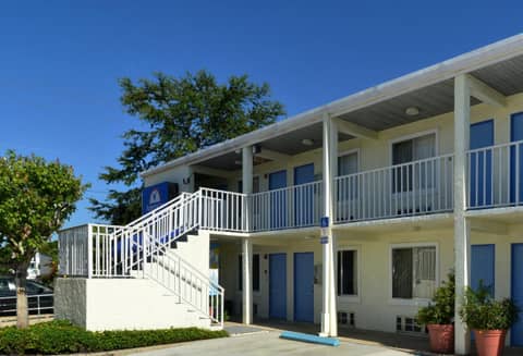 Americas Best Value Inn Bradenton-Sarasota — photo 4