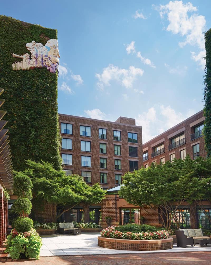 Four Seasons Washington DC — building