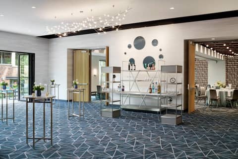 Astra Hotel, Seattle, a Tribute Portfolio Hotel — photo 2