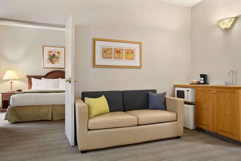 Country Inn & Suites by Radisson, Charlotte University Place, NC — photo 6