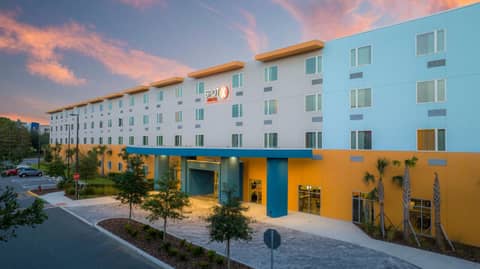 SPOT X Hotel Orlando Intl Dr by The Red Collection — photo 3