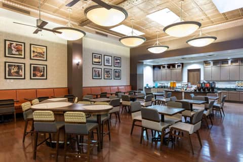 Homewood Suites by Hilton Indianapolis Downtown — photo 2