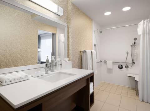 Home2 Suites by Hilton Indianapolis - Keystone Crossing — photo 4