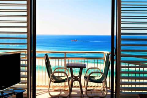 Seacrest Beachfront Apartments Gold Coast — photo 2