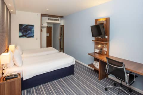 Holiday Inn Express Manchester City Centre Arena by IHG — photo 4