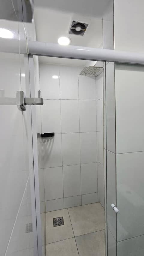 Beach Guest House - GMT — bathroom