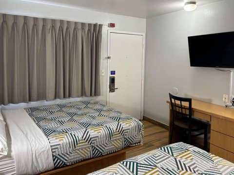Motel 6 Riviera Beach FL — photo 6