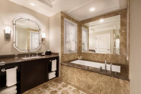 Caesars Palace Hotel & Casino — photo 4