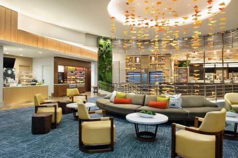 DoubleTree by Hilton Chicago Magnificent Mile — photo 2