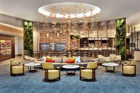 DoubleTree by Hilton Chicago Magnificent Mile — photo 4