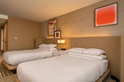 Hilton San Diego Gaslamp Quarter — photo 2