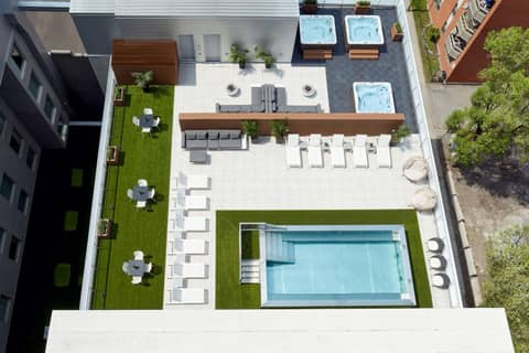 Homewood Suites By Hilton Montreal Downtown — roof