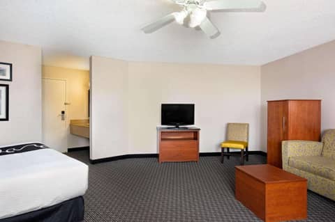 La Quinta by Wyndham Miami Airport East — photo 7