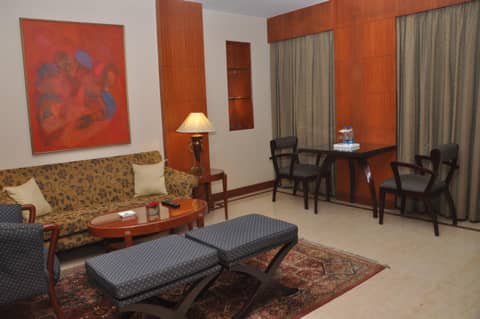 Hotel The Hans - Connaught Place New Delhi — photo 6