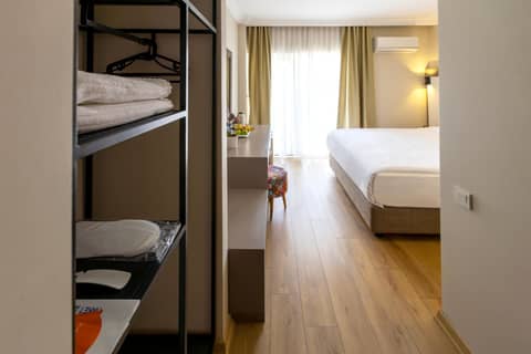 Mene City Hotel — photo 6