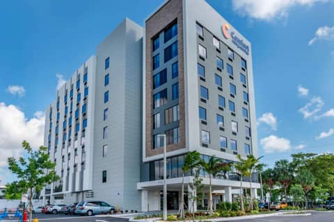 Comfort Inn & Suites Miami International Airport — photo 3