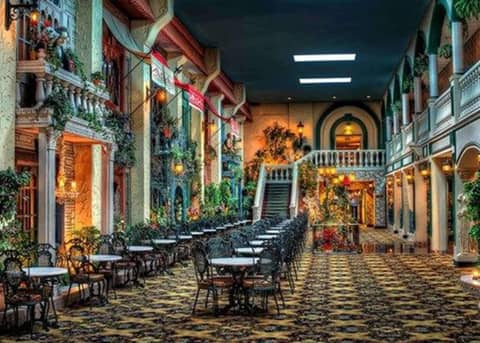 Garden Place Hotel — dining